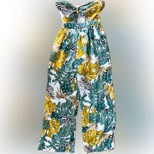 FASHION NOVA Jumpsuit